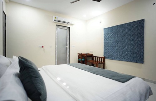 Jaipur District Other | Beautiful 3-bedroom farmhouse with AC in peaceful Lalpura,jaipur