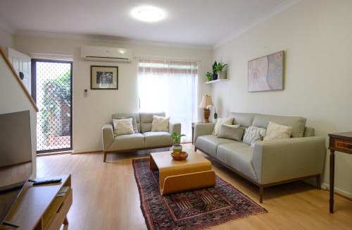 Leederville Apartment | Best Location Leederville Townhouse