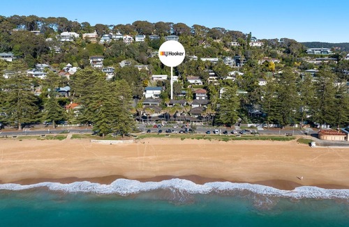 Palm Beach House | Between THE Flags by Palm Beach Holiday Rentals