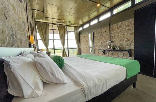 Bail Hongal Bed & Breakfast | BEVINA MANE 102