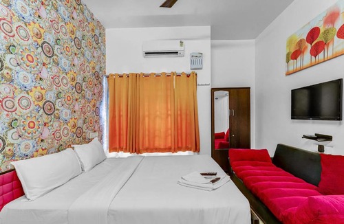 Kanathur Hotel | Blessings Retreat Uthandi - ECR with Swimming Pool