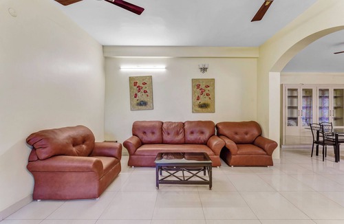 Chromepet Hotel | Blessings Studio Chrompet