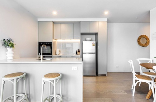 Preston Apartment | Blue Oasis Preston Rooftop Pool Escape