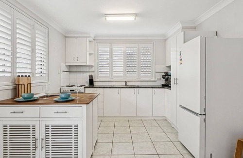Urunga Villa | Boardwalk Breeze - Pet friendly