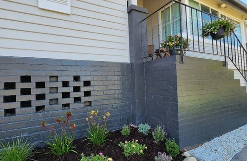 Sandy Bay House | Bowen Toft Villa- Private Sandy Bay Hideaway