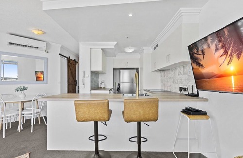 Labrador Apartment | Bright 2 Bed Apartment with Ocean Views