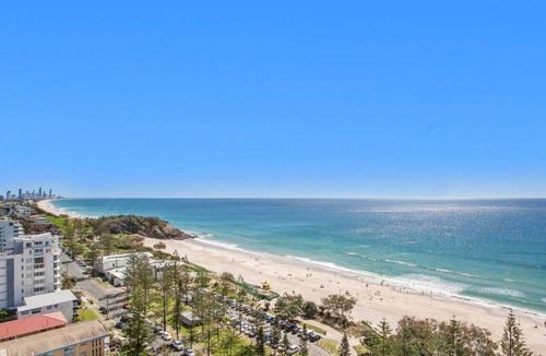 Miami Apartment | Burleigh Surf Apartments