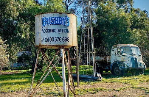Dunolly House | Bushby’s Self Contained Cottage