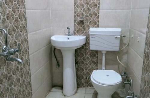 The Mall Road House | Camel view hotel