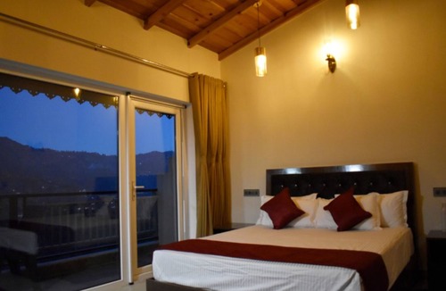 Kaul Hotel | Captains Paradise