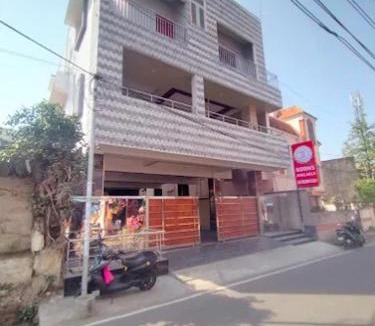 Guindy Hotel | CBL104INN By Blessings - Chennai Trade Center