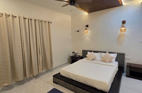 Mahabaleshwar Other | Charming 2-bedroom farmhouse in peaceful Mahabaleshwar retreat