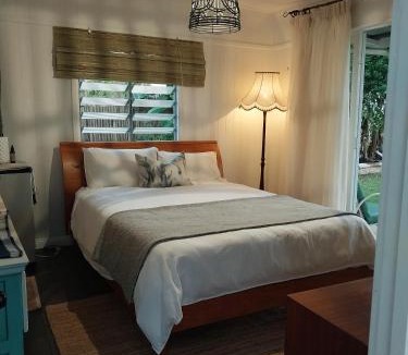 Maryborough House | Charming Private Guest Suite Close to Hospital