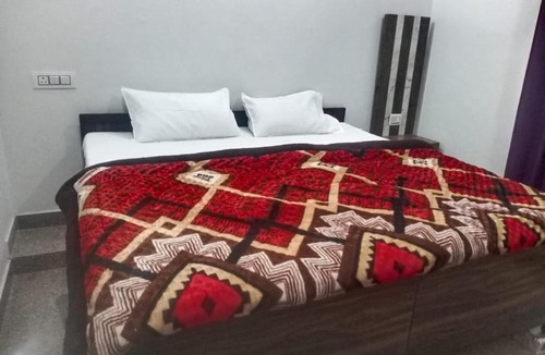 Nadaun House | Cherry Heaven Homestay & Girls PG