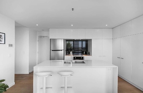 Flemington Apartment | City Views, Melbourne Cup Winner Entire rental unit in Kensington, Australia
