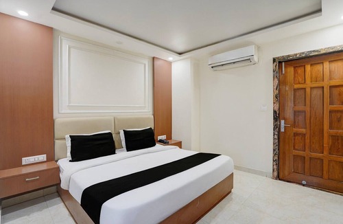 Kanpur House | Classic Hotel O Kanpur City Centre