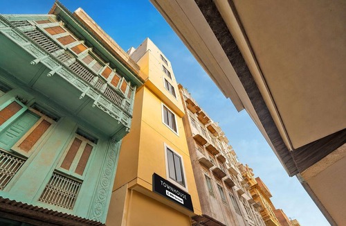 Amritsar House | Classic Townhouse Swarn Mandir
