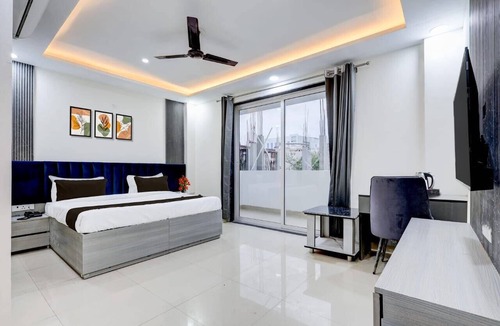 South City I Hotel | Cloud Bay Hotels - Sector 29