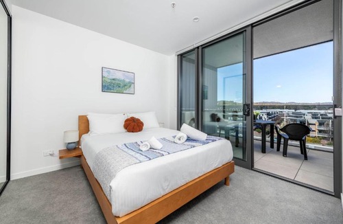 Phillip Apartment | Cloud Nine in Phillip Pool, Gym, Cinema ,Carpark