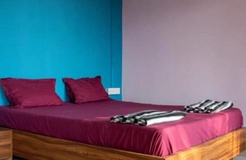 Arambol Hotel | COCKS TOWN