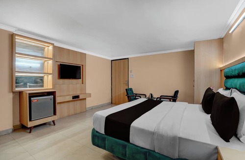 Amritsar Hotel | Collection O by OYO Amritsar Bus Stand