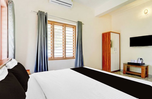 Kozhikode Hotel | Collection O Calicut Near Calicut