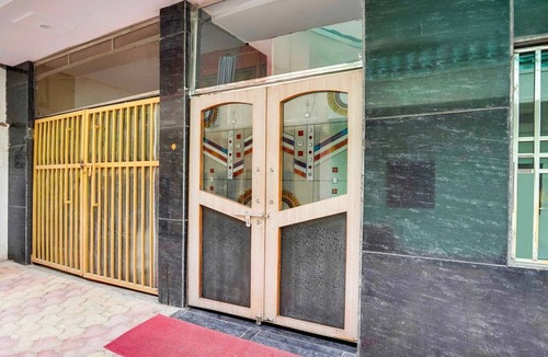Gwalior House | Collection O Mall Road Gwalior