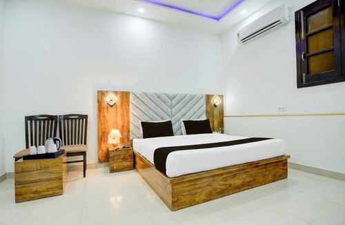 Patna Hotel | Collection O Rajeev Nagar Near Atal Path