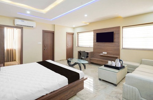 Kadipur Hotel | Collection O Ranipur - Dhaney Crossway