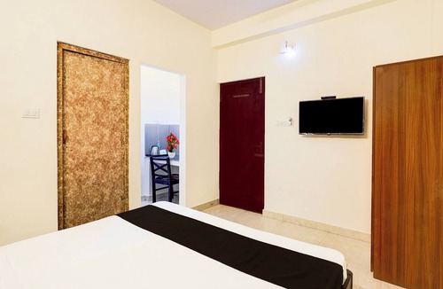 Thousand Lights Hotel | Collection O Thousand Lights Chennai