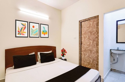 Thousand Lights Hotel | Collection O Thousand Lights Chennai
