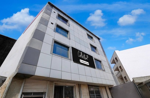 South West House | Collection O Uttam Nagar West Metro