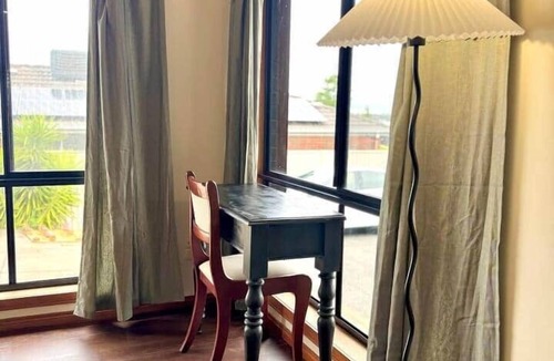 Hallam House | Comfortable 2BR Home in Hallam