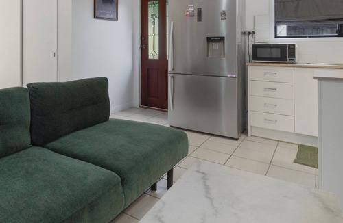 Wellington Point Apartment | Comfortable studio- Private and Peaceful