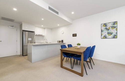 Braddon Apartment | Convenient City Apartment in the Heart of Braddon