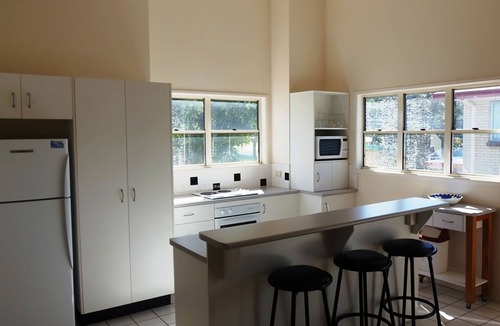 Rainbow Beach House | COOLAMAINE 2 - Rainbow Beach. Easy walk to beach and shops.
