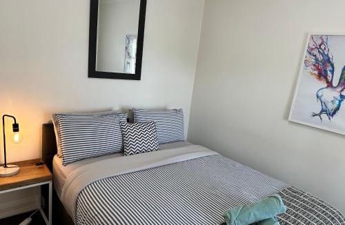 Mount Gambier House | Cornelias Cottage Mount Gambier Central