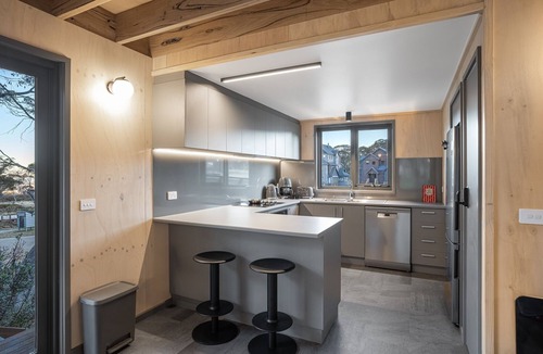 Dinner Plain Cabin | Cosy Cabin 15 min drive from Mount Hotham