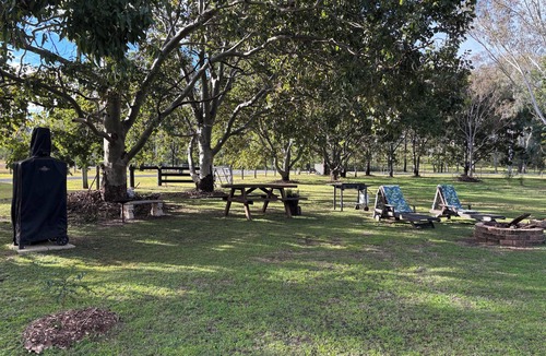 Shire of Gatton Apartment | CosyRural Studio Retreat …dog friendly Equestrian Property Toowoomba/Gatton