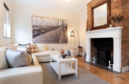 Launceston CBD House | Cottage on King