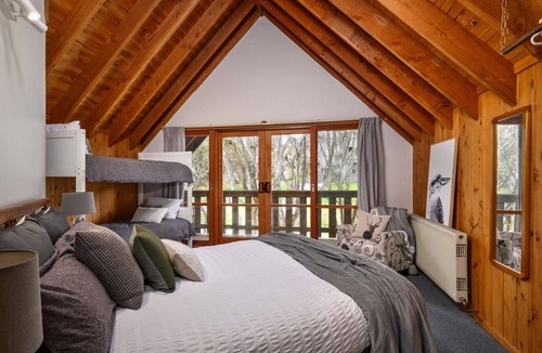 Dinner Plain Ski Chalet | Croajingalong - Dinner Plain