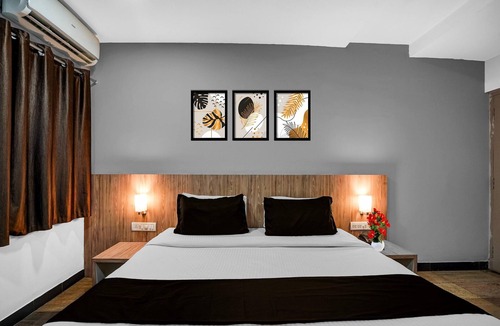 Bangalore City Center House | Deluxe Richmond MG Metrrichmond