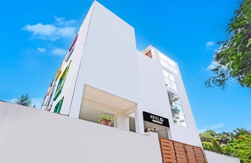 Sholinganallur House | Deluxe Super Hotel O Sholinganallur Anjaneya