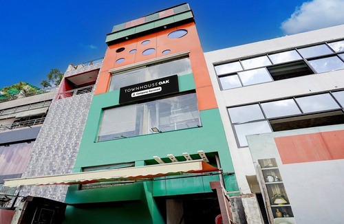Allahabad House | DeluxeHOTEL BALLIAN'S
