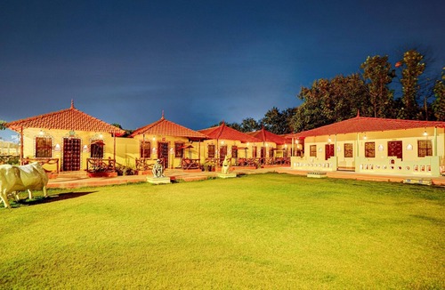Varanasi House | DeluxeHotel Banaras Kila