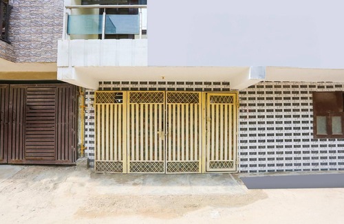 Dwarka House | DeluxeHotel O Dwarka Metro