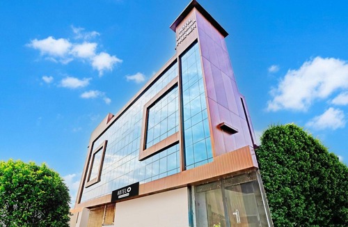 Raipur House | DeluxeHotel O Raipur