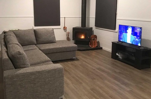Derby House | Derby Digs Cottage