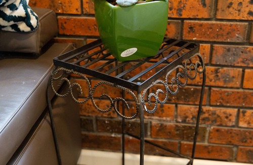 Upwey Apartment | Detached Apartment plus breakfast - historic and elegant