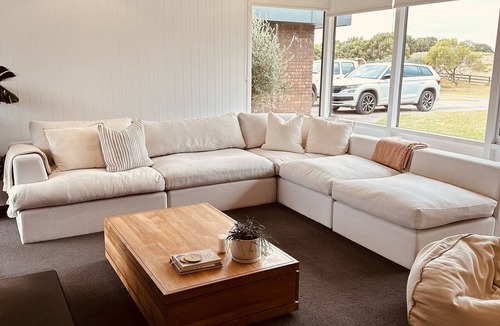 Fingal House | Devonlea Olive Grove 4br Home with pool on 8acres- next door to The Cups Estate